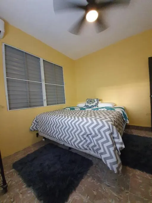 King Bed Full Apartment Private Deck Ponce 0*,